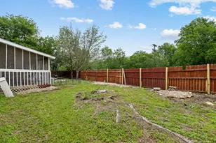 11737 Rydalwater Ln, Austin, TX 78754 - Photo 37