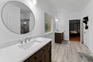 11737 Rydalwater Ln, Austin, TX 78754 - Photo 21