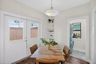 1203 E 2nd St, Austin, TX 78702 - Photo 17