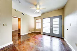 711 W 26th St, Austin, TX 78705 - Photo 7