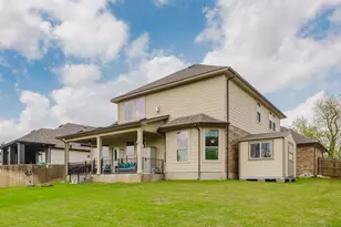 2021 Matlock Cir, Hutto, TX 78634 - Photo 33