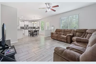 307 Parkside Drive, San Marcos, TX 78666 - Photo 3