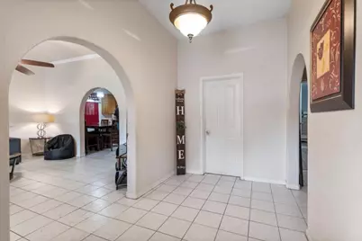 909 W 3rd Street, Taylor, TX 76574 - Photo 5