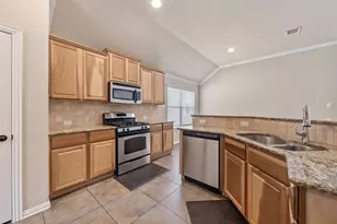 1905 Meandering Meadows Dr, Pflugerville, TX 78660 - Photo 3