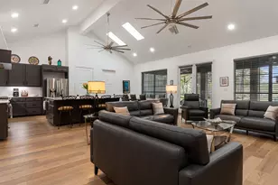 346 The Oaks Blvd, Elgin, TX 78621 - Photo 7