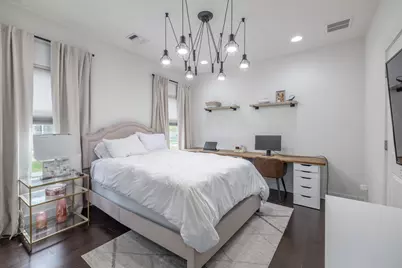2705 Halcyon Drive, Austin, TX 78702 - Photo 11