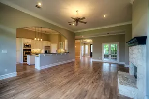 12012 Uplands Ridge Dr, Bee Cave, TX 78738 - Photo 11