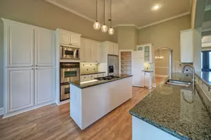 12012 Uplands Ridge Dr, Bee Cave, TX 78738 - Photo 17