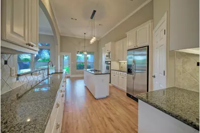12012 Uplands Ridge Drive, Bee Cave, TX 78738 - Photo 15