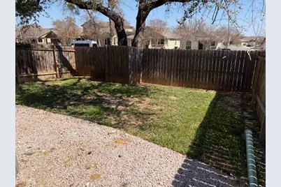 507 Greenlawn Boulevard, Round Rock, TX 78664 - Photo 7
