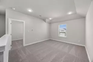 8013 Shining Flor Run, Lago Vista, TX 78645 - Photo 23