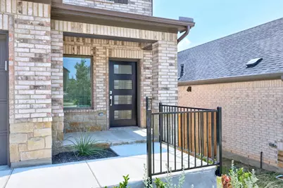 8013 Shining Flor Run, Lago Vista, TX 78645 - Photo 3