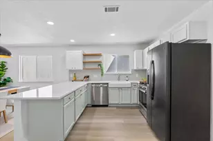13000 Meadowheath Cove, Austin, TX 78729 - Photo 7