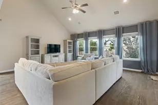 11012 Pack Wagon Trail, Austin, TX 78754 - Photo 3