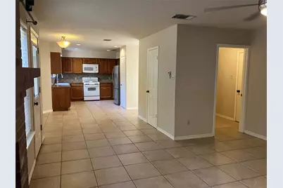 7409 Potters Trail, Austin, TX 78729 - Photo 7