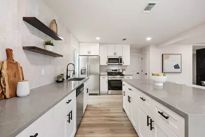 6106 Bridlington Circle, Austin, TX 78745 - Photo 17