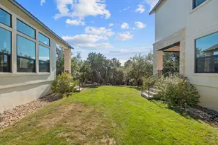 20607 Thurman Bend Rd, Spicewood, TX 78669 - Photo 35