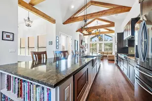 20607 Thurman Bend Rd, Spicewood, TX 78669 - Photo 5