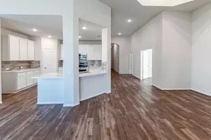 525 Lost Tree Dr, Buda, TX 78610 - Photo 3