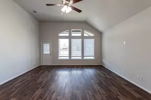 525 Lost Tree Dr, Buda, TX 78610 - Photo 5