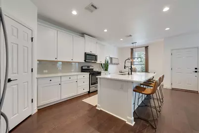 5215 Golden Canary Lane, Austin, TX 78723 - Photo 11