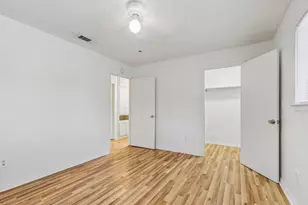 4703 Sagebrush Cir, Austin, TX 78745 - Photo 13