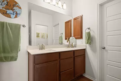 8213 Knoxville Trail, Austin, TX 78744 - Photo 11