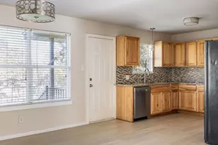 800 Monterrey Pl, Austin, TX 78753 - Photo 9