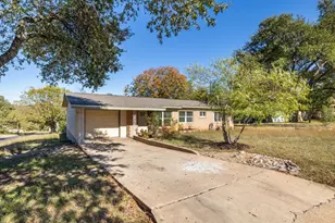 800 Monterrey Pl, Austin, TX 78753 - Photo 1