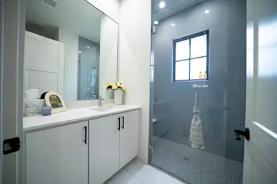 3102 Brinwood Avenue, Austin, TX 78704 - Photo 15