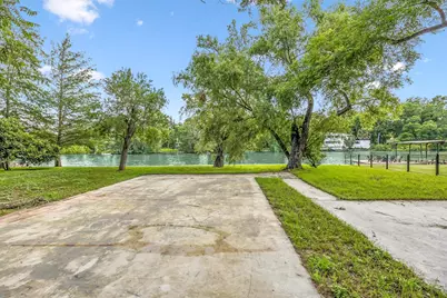 524 Turtle Lane, Seguin, TX 78155 - Photo 11