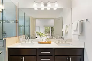 2805 Sol Wilson Ave, Austin, TX 78702 - Photo 15