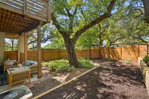 2805 Sol Wilson Ave, Austin, TX 78702 - Photo 31