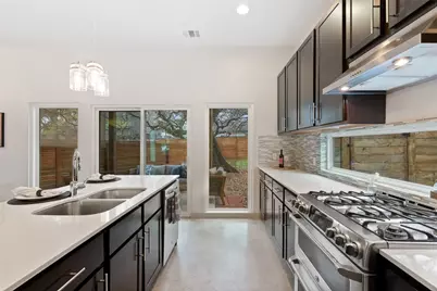 2805 Sol Wilson Avenue #B, Austin, TX 78702 - Photo 13