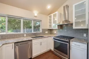 6502 Highpoint Cove, Austin, TX 78723 - Photo 9