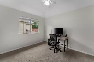 2508 Lipizzan Dr, Austin, TX 78732 - Photo 21