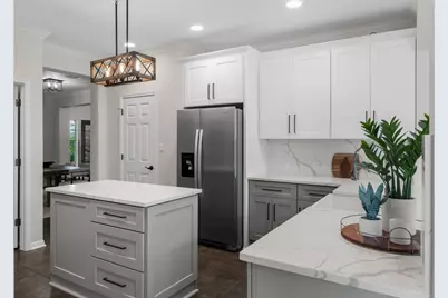 2508 Lipizzan Drive, Austin, TX 78732 - Photo 9