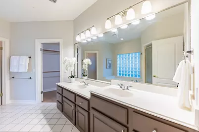 7916 Yaupon Drive, Austin, TX 78759 - Photo 17