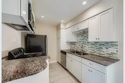 5604 Woodrow Avenue #11, Austin, TX 78756 - Photo 5