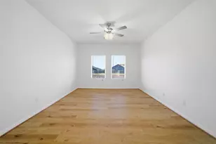 112 Vandervoort Wy, Jarrell, TX 76537 - Photo 9