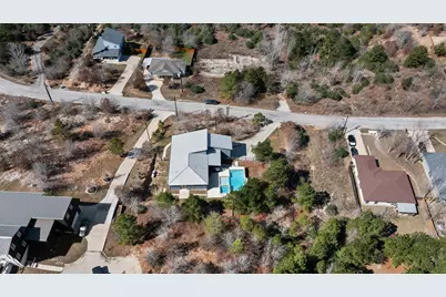 209 Kipahulu Drive, Bastrop, TX 78602 - Photo 33