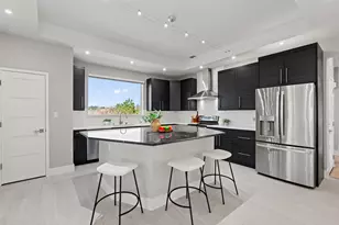 209 Kipahulu Dr, Bastrop, TX 78602 - Photo 9