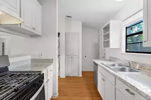 1604 Mill St, San Marcos, TX 78666 - Photo 7