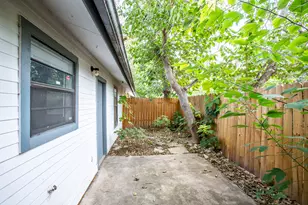 1604 Mill St, San Marcos, TX 78666 - Photo 31