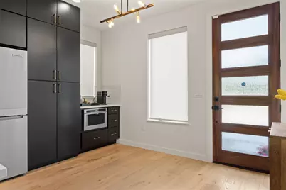 4404 Mount Vernon Drive #B, Austin, TX 78745 - Photo 5