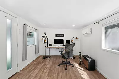 6911 Langston Drive, Austin, TX 78723 - Photo 27