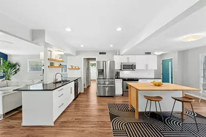 6911 Langston Drive, Austin, TX 78723 - Photo 13