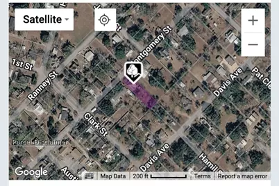 311 Montgomery Street, Yoakum, TX 77995 - Photo 1