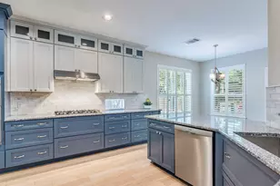 321 Calistoga Ct, Austin, TX 78732 - Photo 9