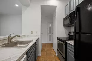 2217 W San Gabriel St, Austin, TX 78705 - Photo 13